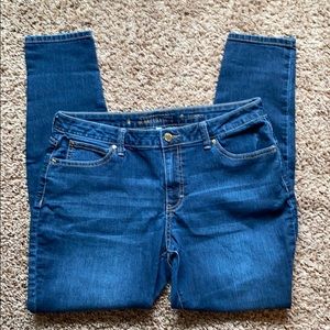 Jennifer Lopez jeans